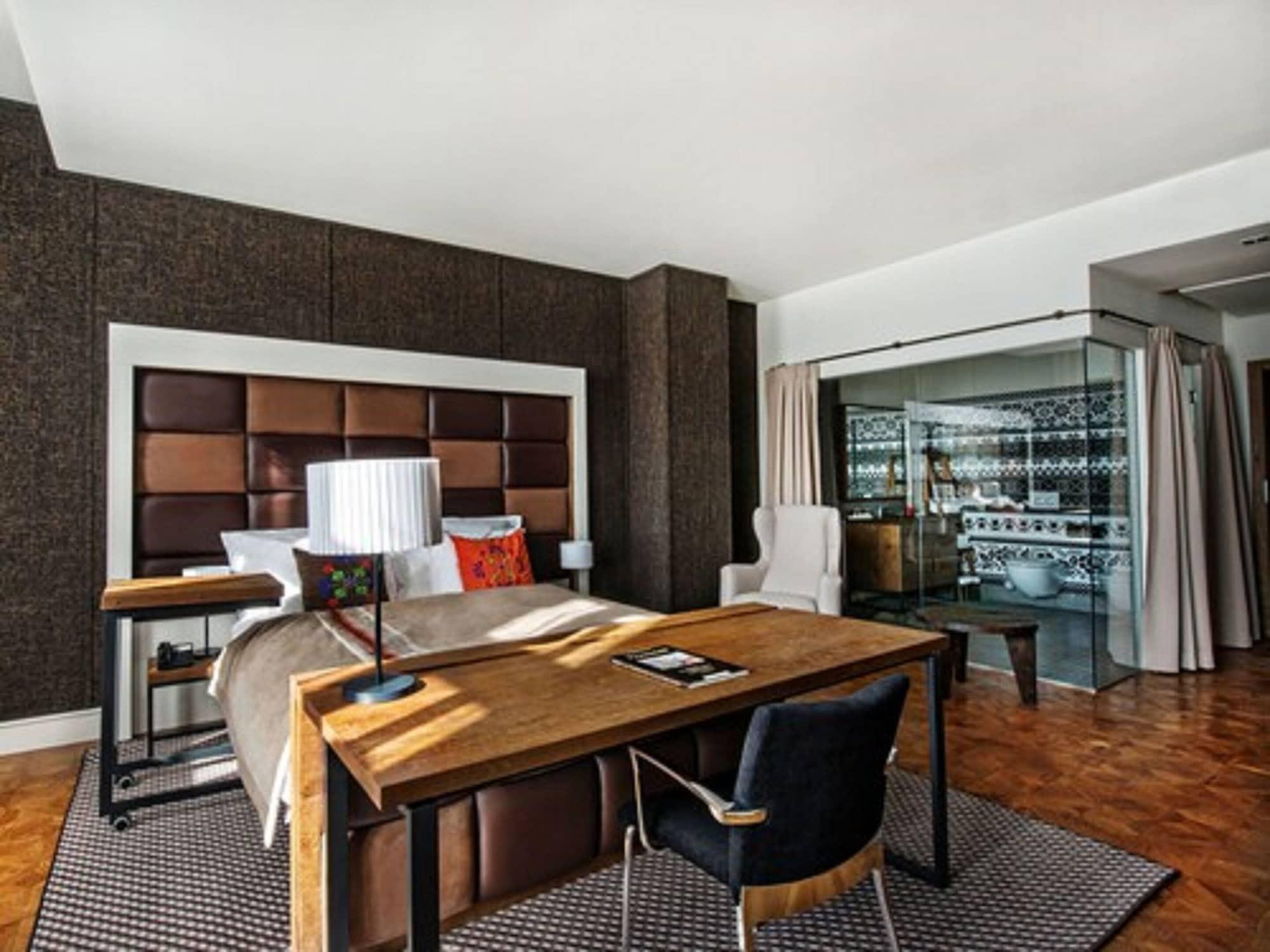 Hotel Bristol Tradition And Luxury Rzeszow Bagian luar foto Office