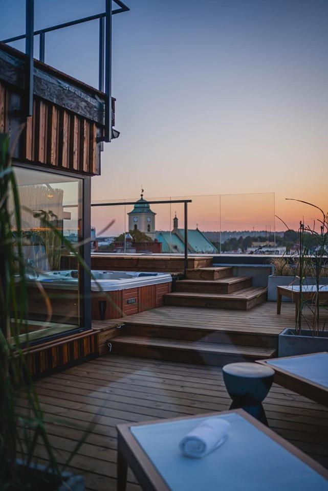 Hotel Bristol Tradition And Luxury Rzeszow Bagian luar foto Rooftop spa